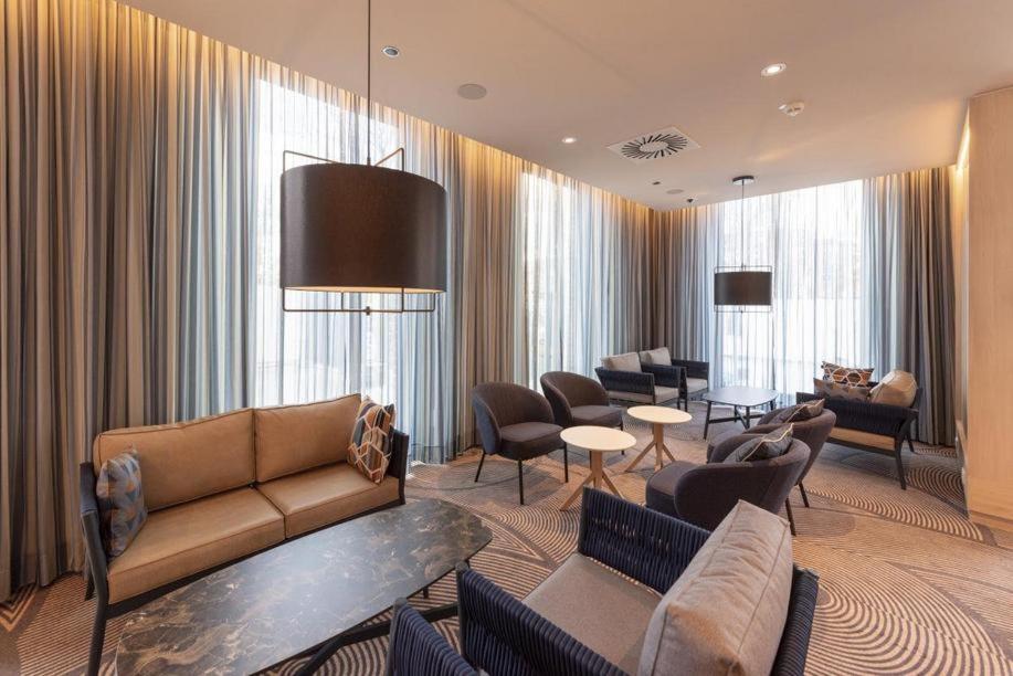 ホテル Hampton By Hilton キール エクステリア 写真