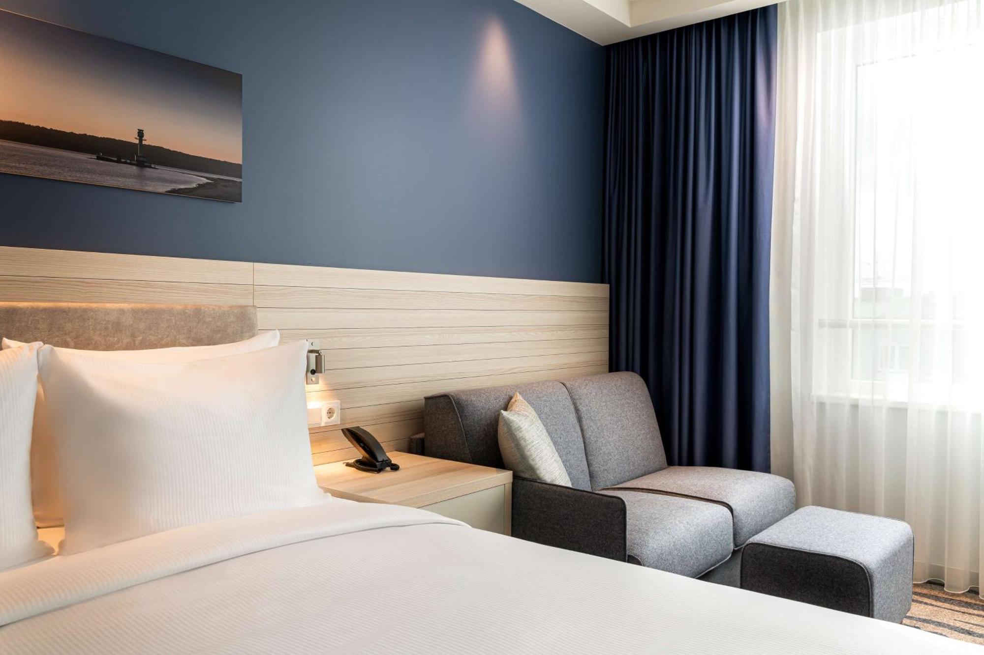 ホテル Hampton By Hilton キール エクステリア 写真